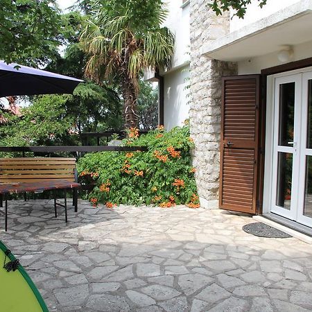 Holiday Home Luznar Klenovica Bagian luar foto