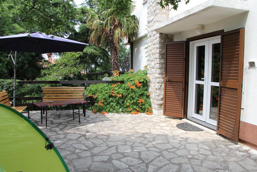 Holiday Home Luznar Klenovica Bagian luar foto